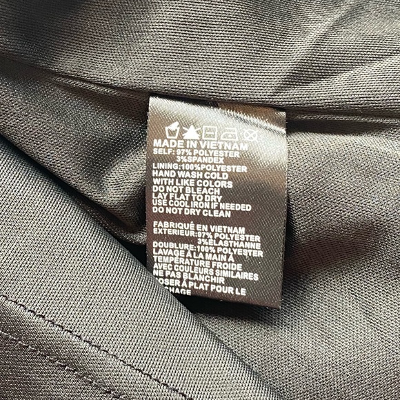 Paper Crane
Size L Casual Dress - Picture 6 of 6